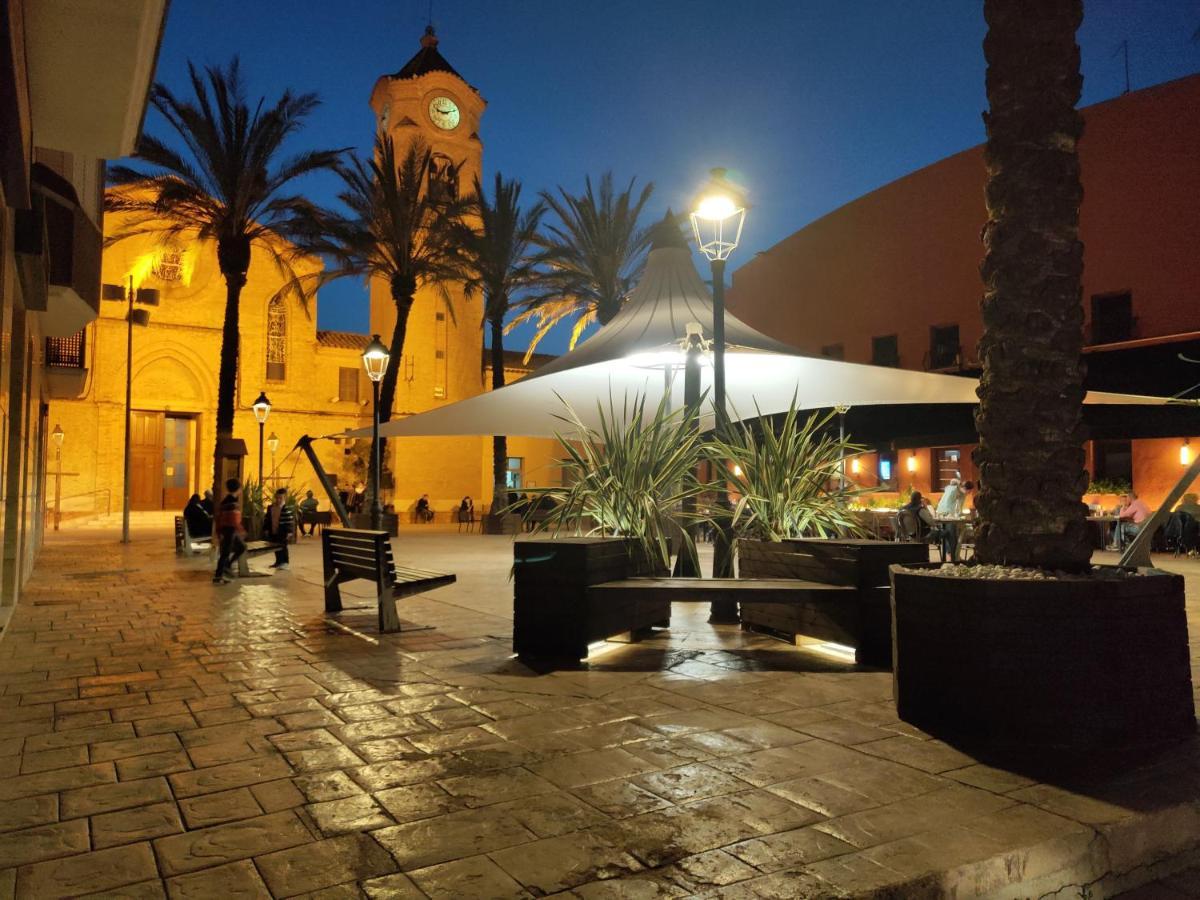 Apartamento Plaza De La Iglesia Deltebre Εξωτερικό φωτογραφία