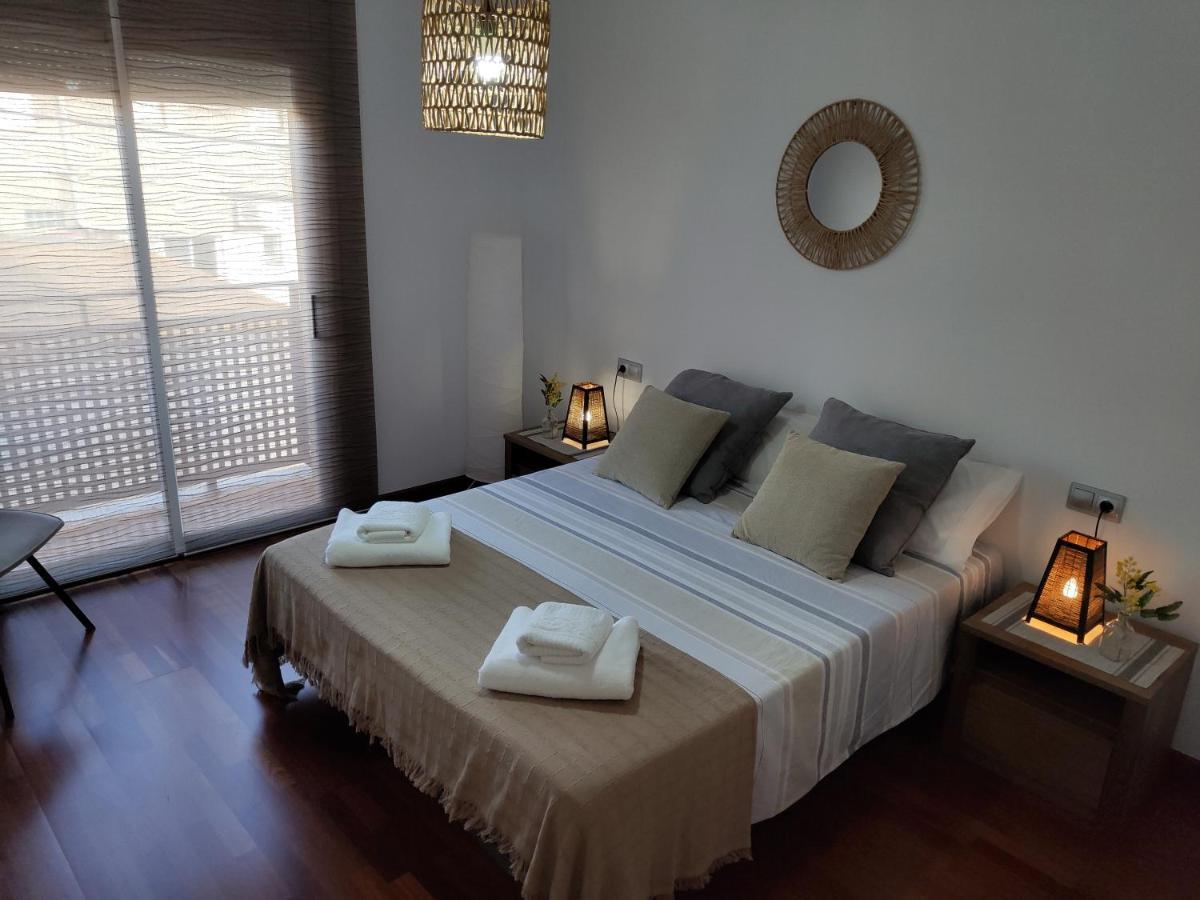 Apartamento Plaza De La Iglesia Deltebre Εξωτερικό φωτογραφία